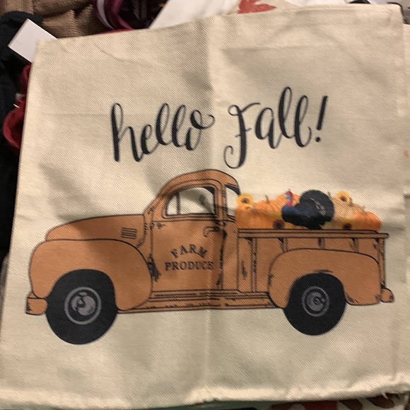 Set of 4 CDWERD fall pillow covers size 17 1/4” x 17 1/4” - Picture 4 of 5